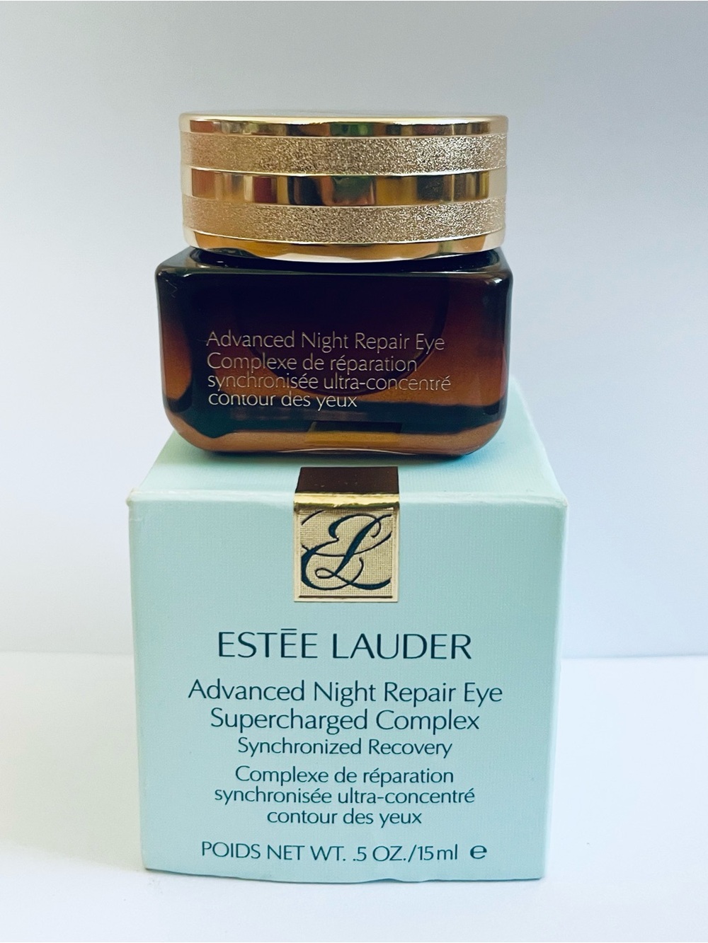 Estée Lauder Advanced Night Repair Supercharged
Multi-Recovery Eye Cream - Picture 2 of 3